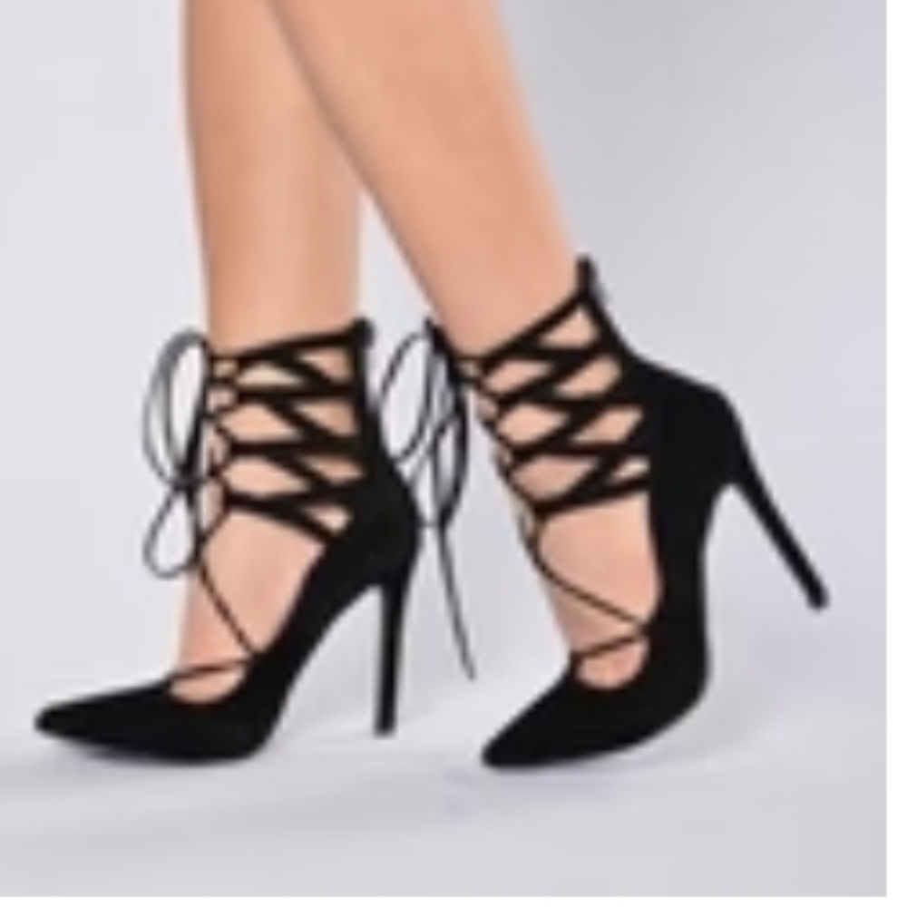Fashion Nova Black Strappy Heels